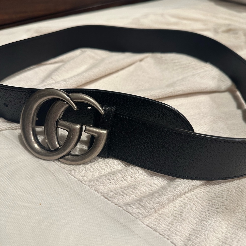 Women’s Gucci belt